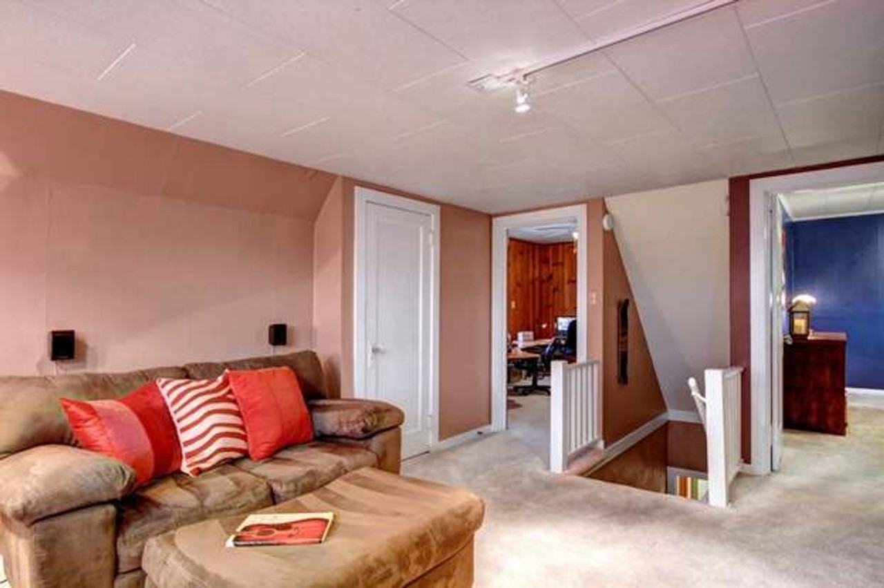 942 Nw 60th St - Photo 2 of 21