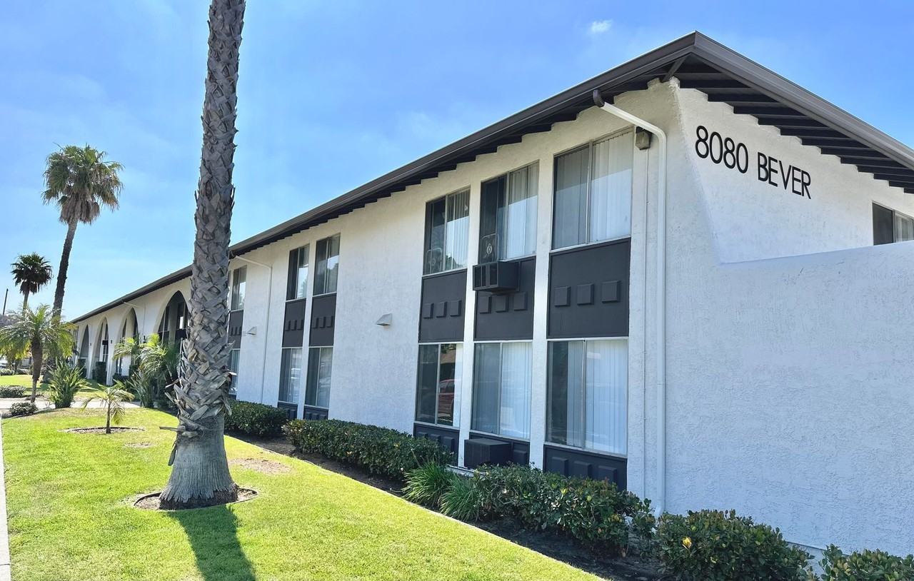 Bever Place - Photo 4 of 12