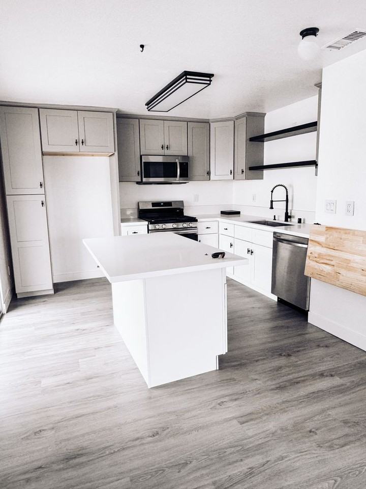 Bishop St. Apts. - Photo 3 of 15