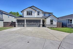 featured image of 6904 Ne 72nd Way