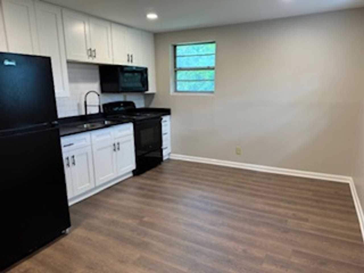 1913 Morena St - Photo 7 of 21