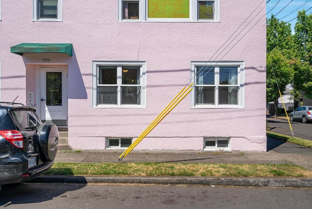 3905 Se 54th Ave #2 - Photo 4 of 30