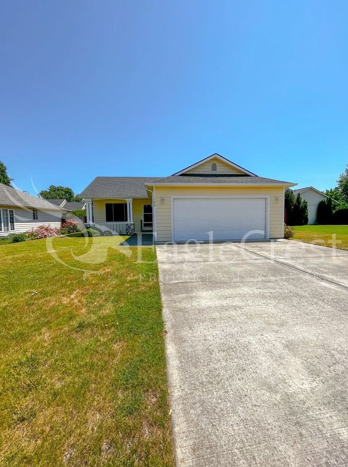 124 Northwest Spagnuolo Loop - Photo 2 of 33