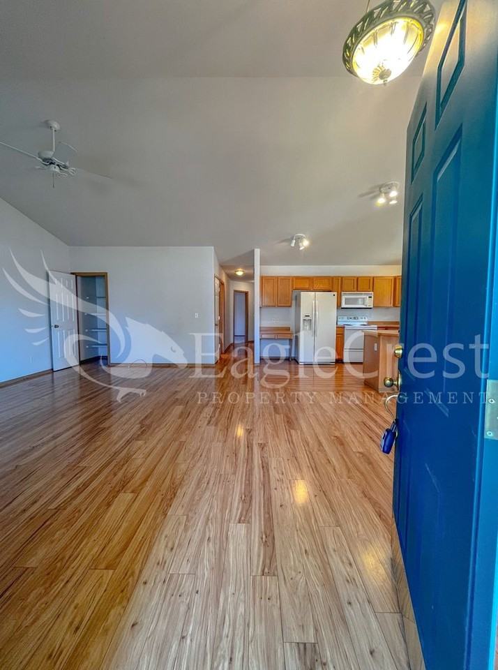 124 Northwest Spagnuolo Loop - Photo 3 of 33