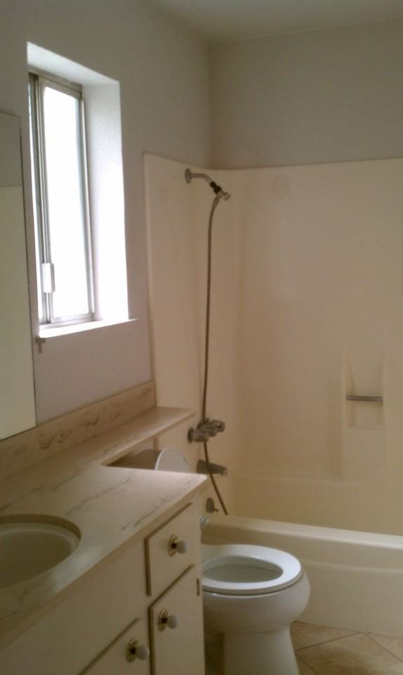 2200 Newbury Cir - Photo 2 of 10