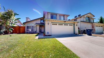 featured image of 490 Silvertail Pl