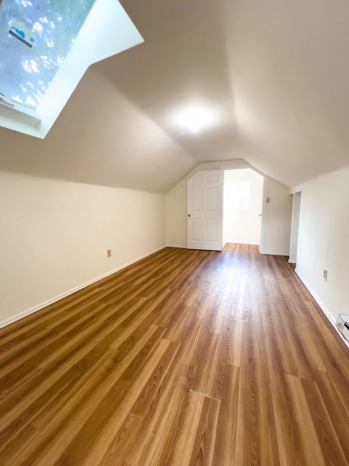 341 341 Smithers 1A - Photo 2 of 7