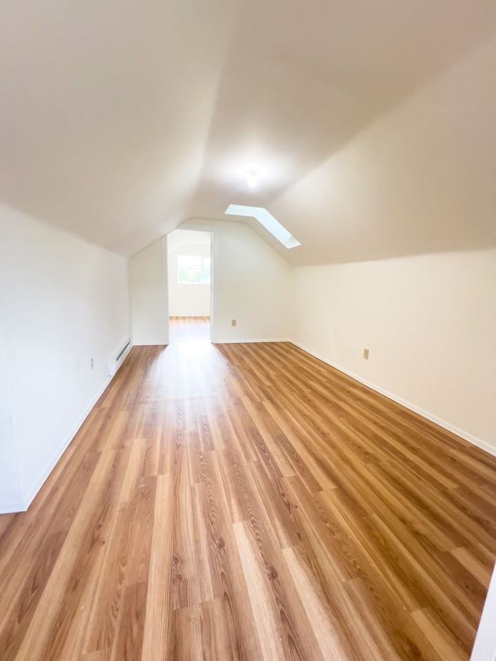 341 341 Smithers 1A - Photo 5 of 7