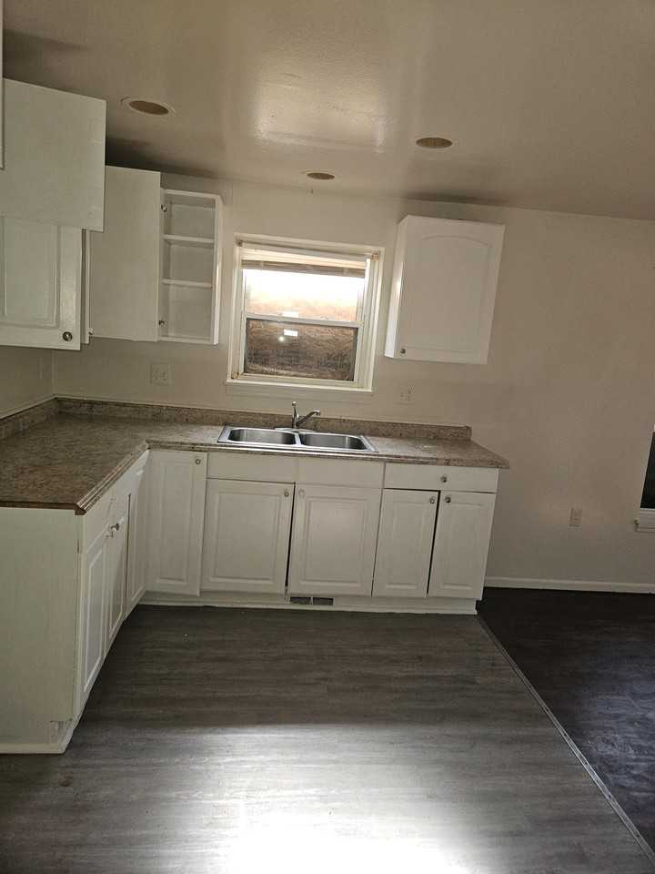 17375 Beaverland St - Photo 7 of 50