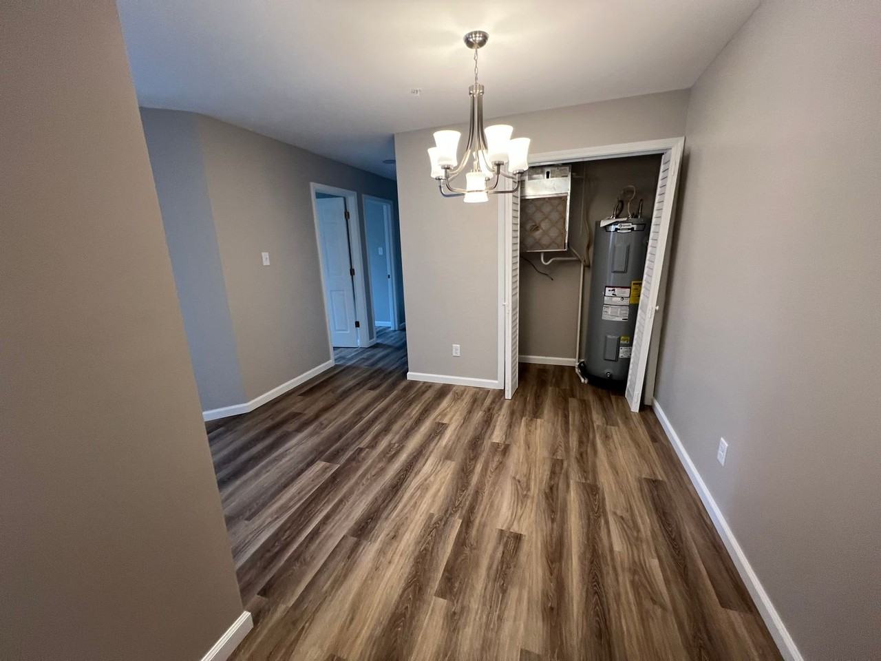 3210 E John Hinkle Pl Apt C - Photo 6 of 20