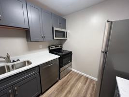 featured image of 3210 E John Hinkle Pl Apt C #Apt C