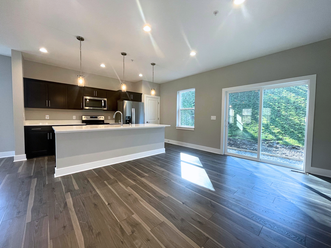 3002 Stefano Dr - Photo 3 of 28