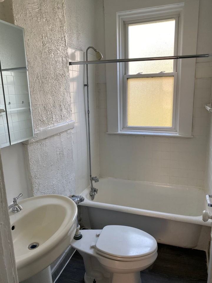 100 Glynn Ct. - FDR Seward Glynn - Photo 3 of 30