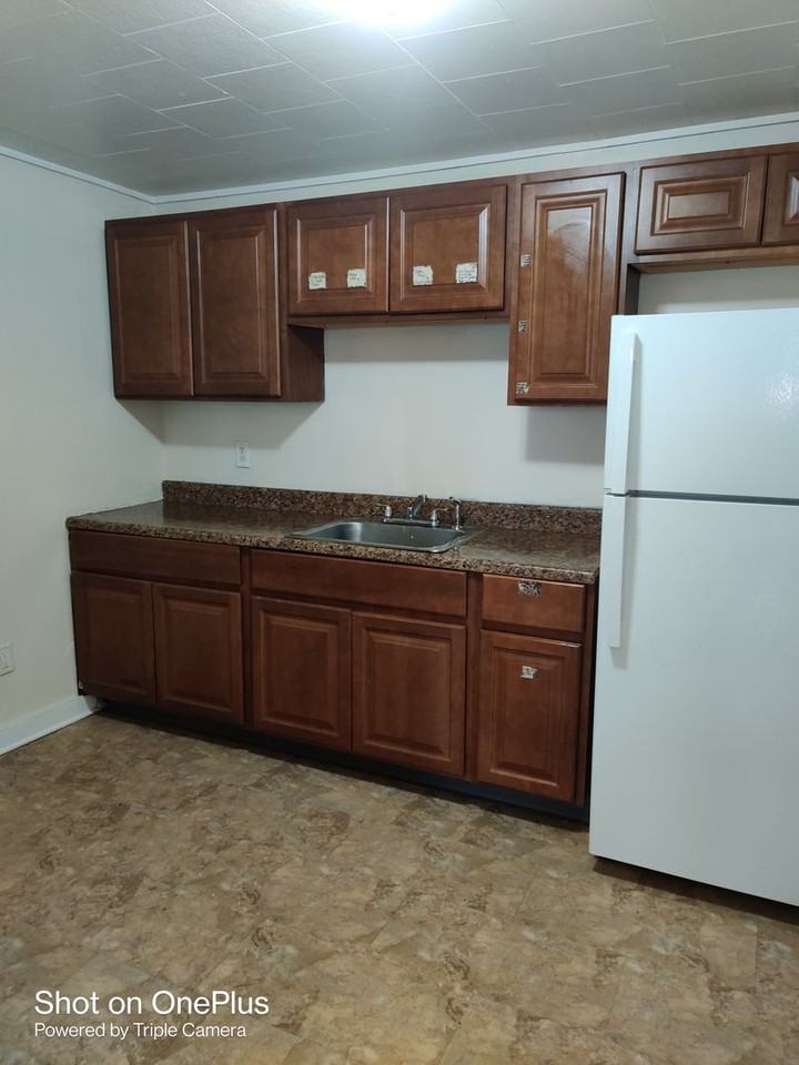 155 Gilbert Ave - Photo 3 of 19