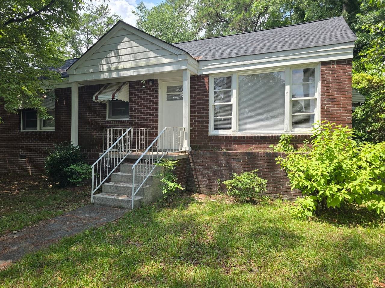 2102 Long Shadow Ln - Photo 2 of 25