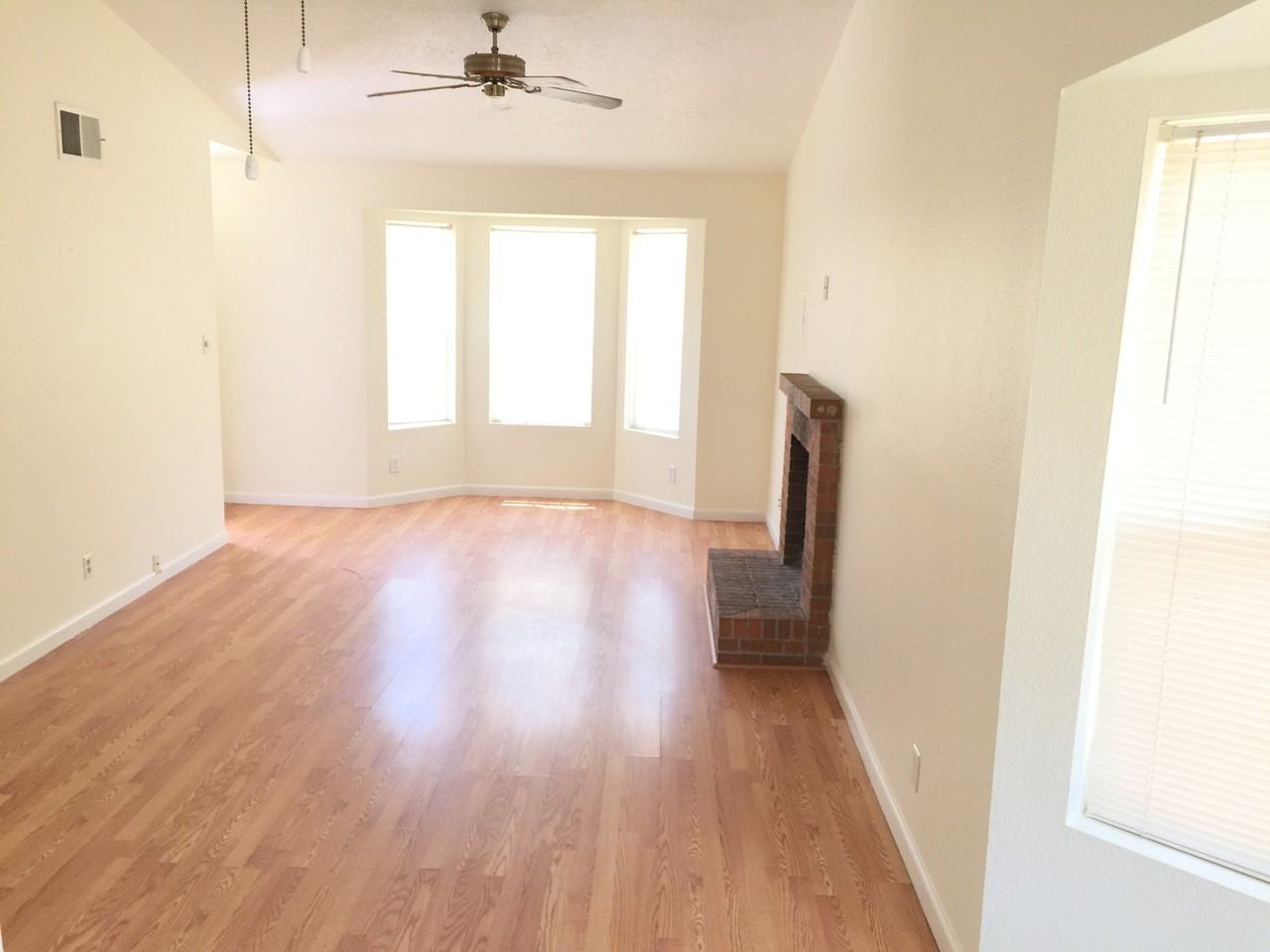 6515 Azuelo Ave Nw - Photo 3 of 13
