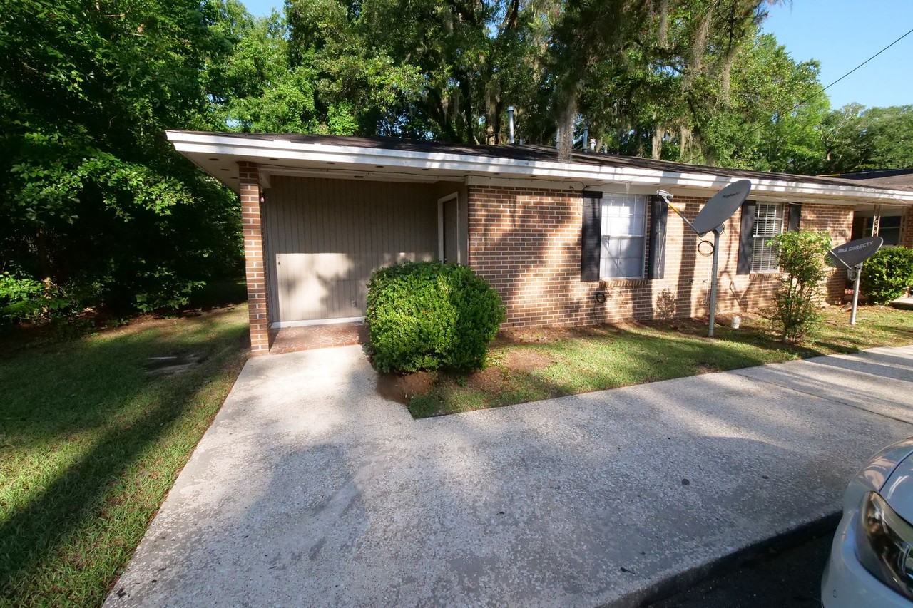 2434 Atlas Rd - Photo 2 of 15