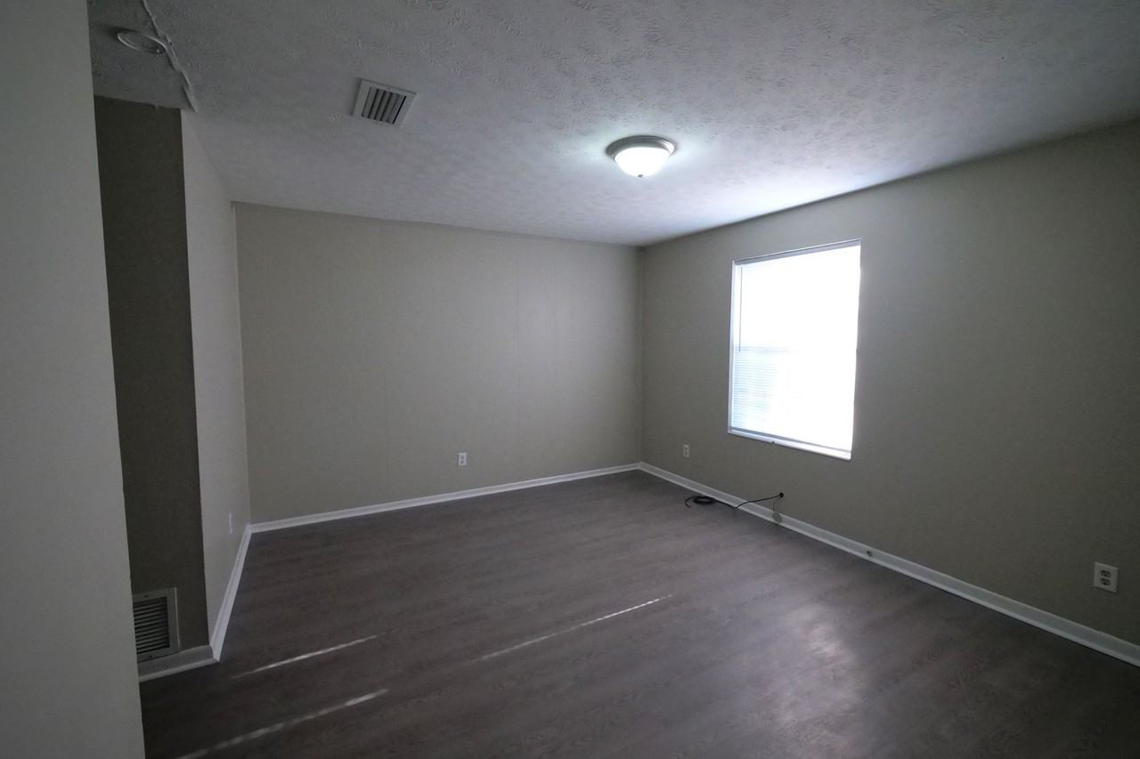 2434 Atlas Rd - Photo 5 of 15