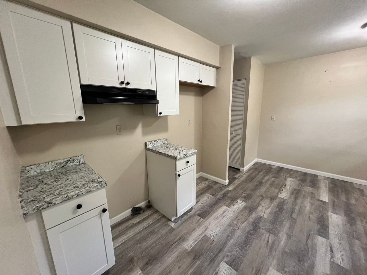 8715 Bluebell Dr - Photo 4 of 15