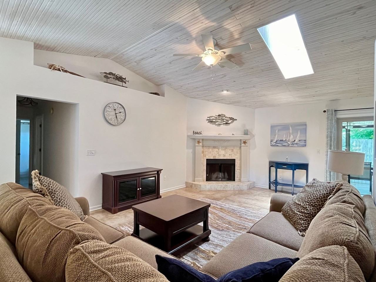 2212 Will Hardee Rd - Photo 6 of 32