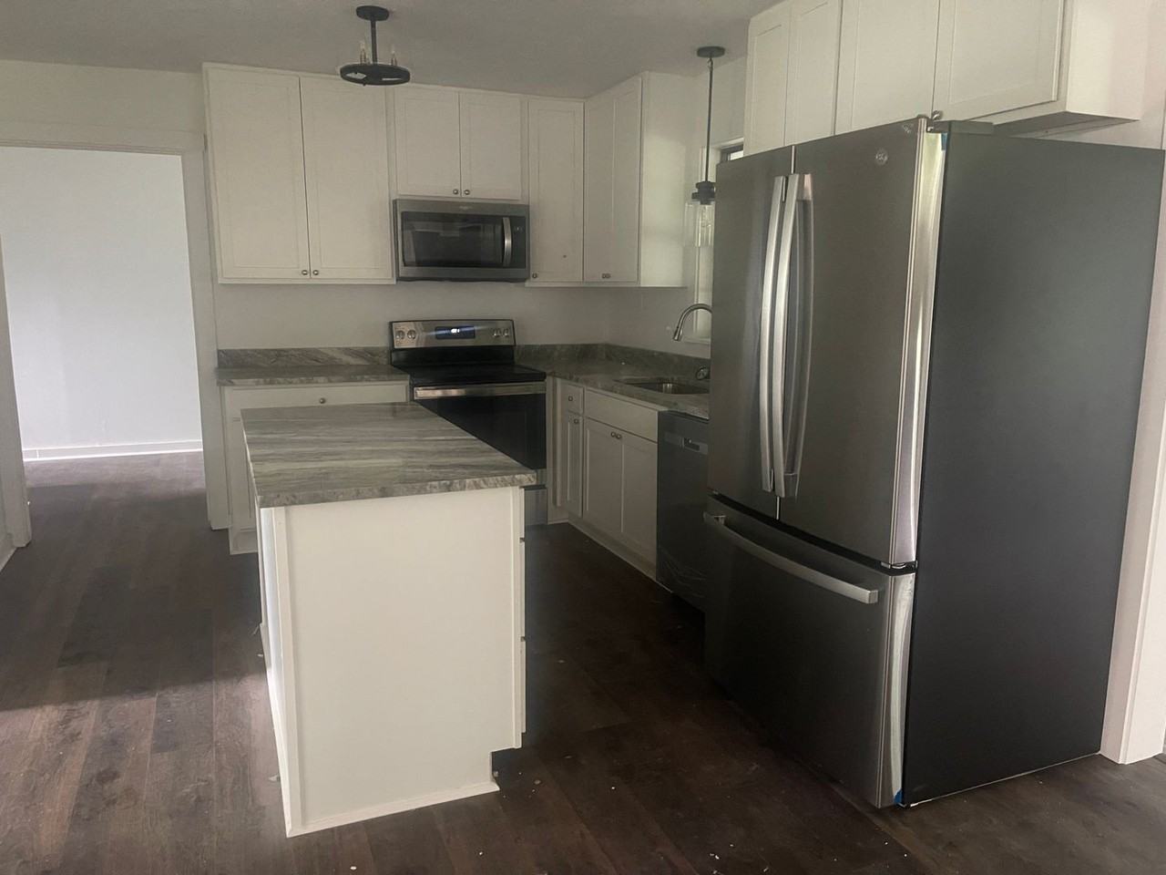 784 Benjamin Chaires Rd - Photo 2 of 7