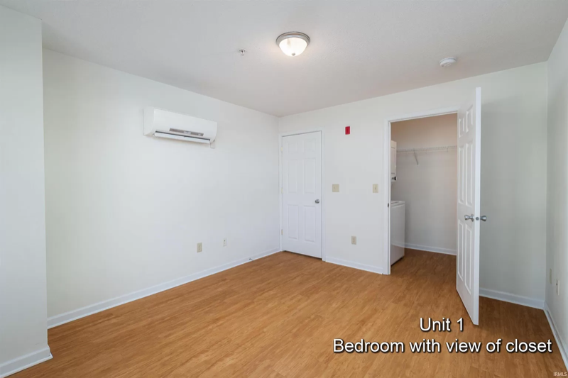 406 E Hillside Dr #1 - Photo 6 of 16