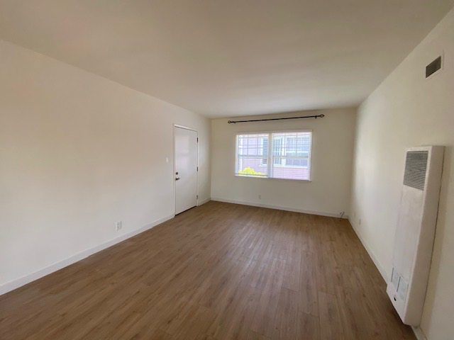 10964 Venice Boulevard - Photo 2 of 19
