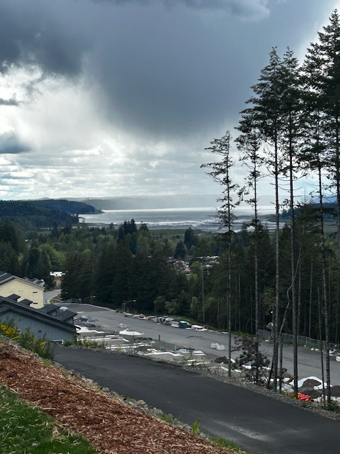 370 NE Olympic Rdg - Photo 2 of 10