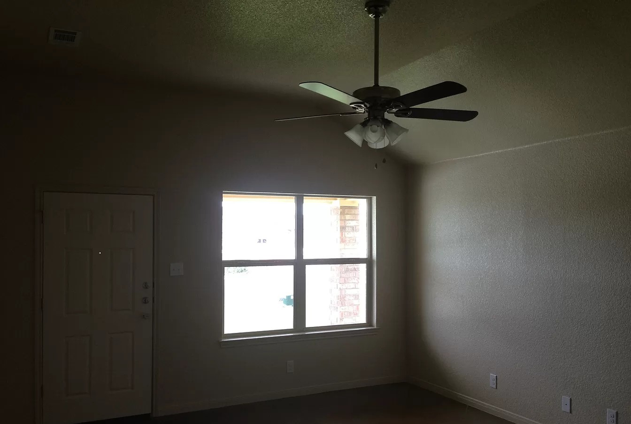 602 Kacie Drive #B - Photo 2 of 6