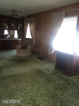 152 Williamsburg Dr - Photo 2 of 2