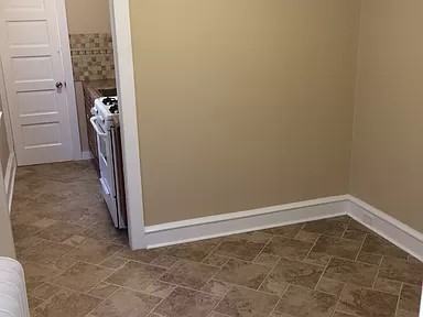 215 Magnolia Ter #B - Photo 6 of 31