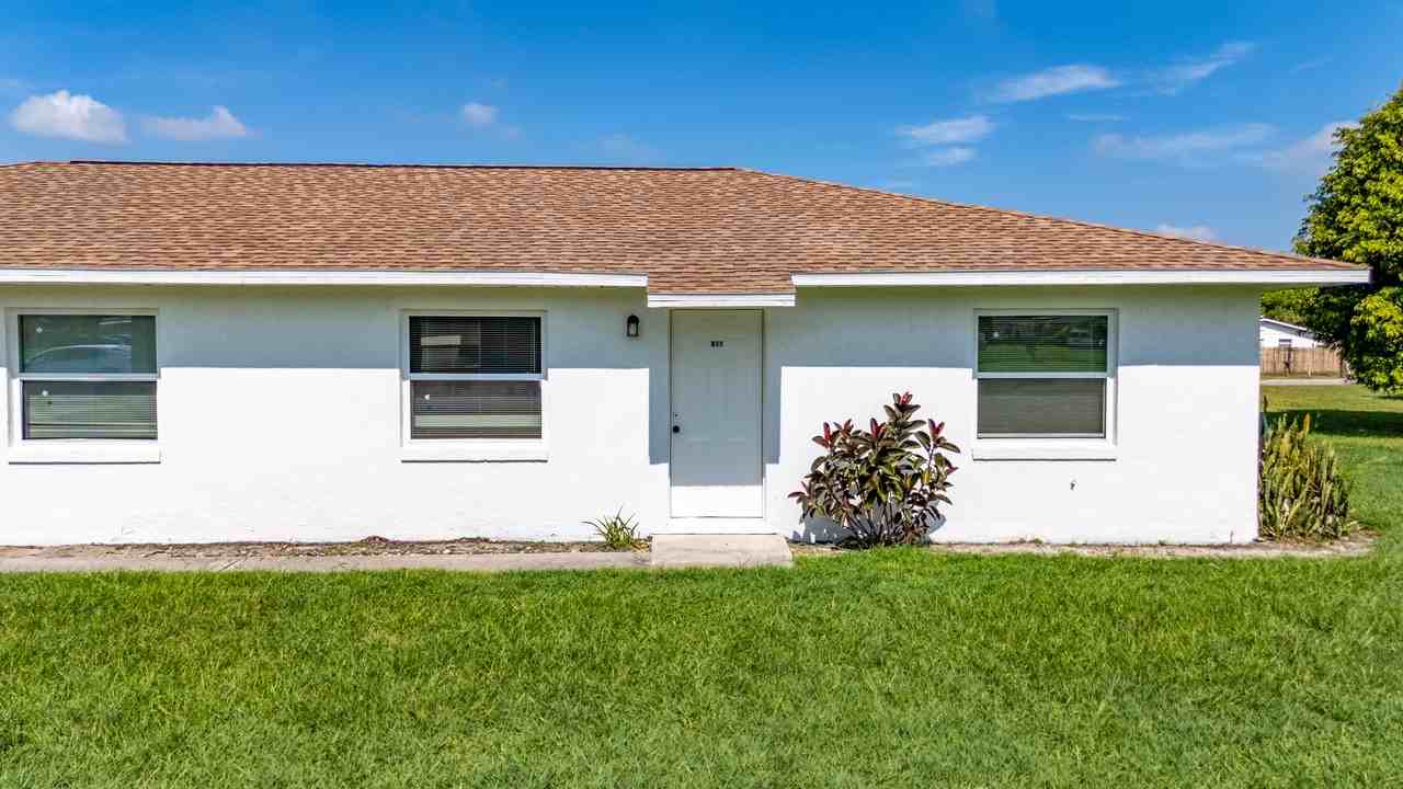 911 W Orange St #911 - Photo 3 of 12