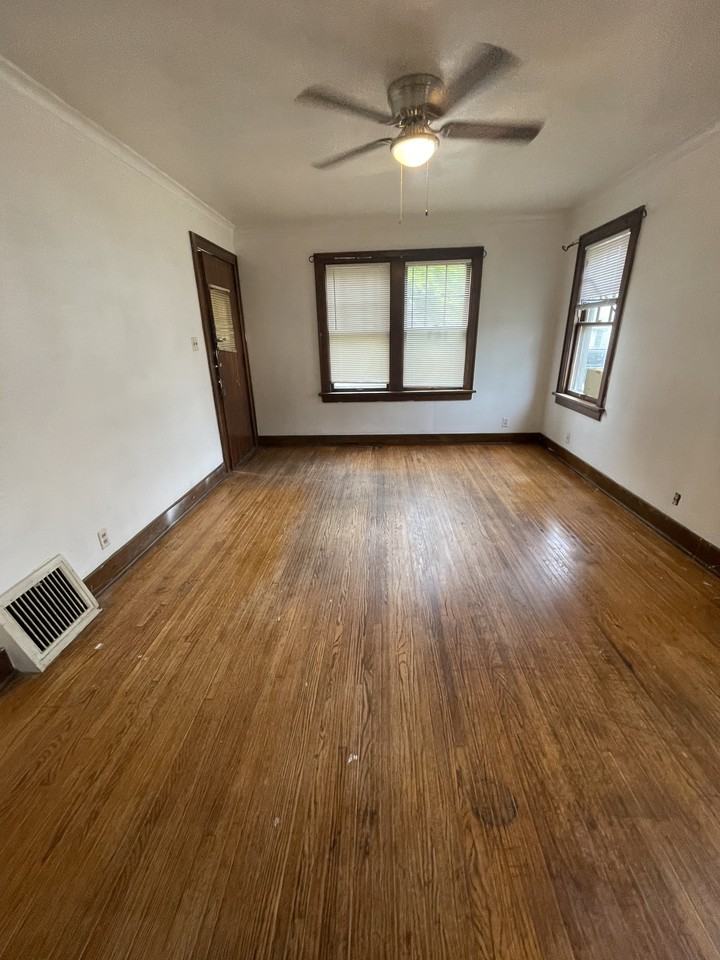 1016 E Gift Ave #NA - Photo 4 of 12