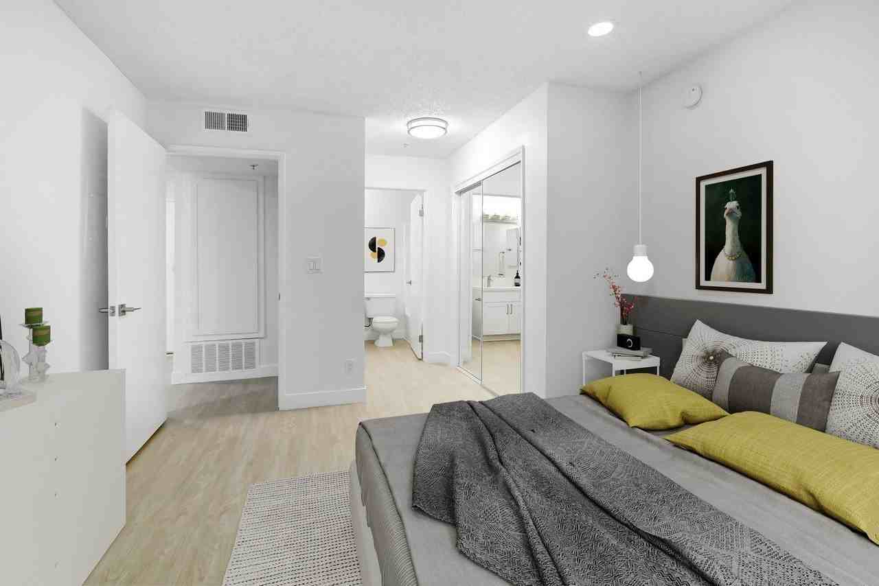 618 S. Detroit - Photo 7 of 25