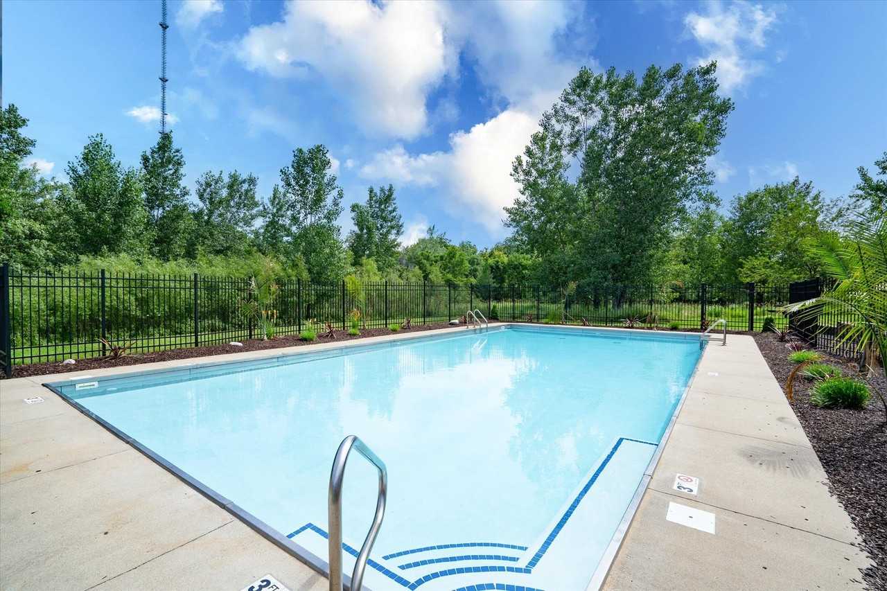 Grand Reserve - Photo 3 of 50