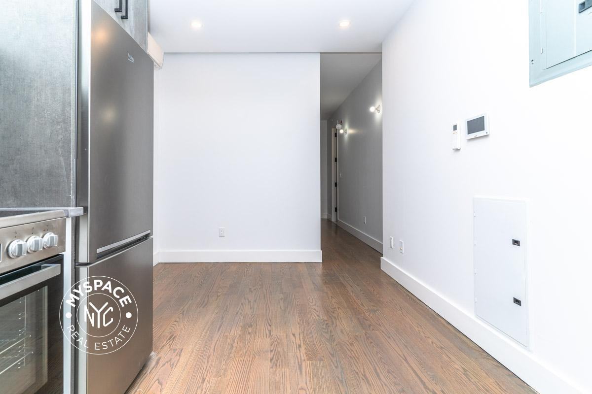 1365 Nostrand Ave #7B - Photo 5 of 14