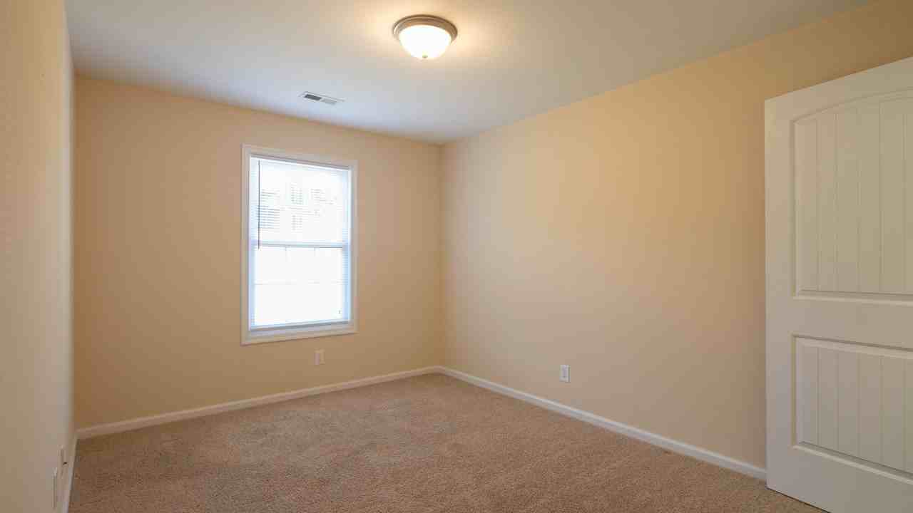 Jefferson Forest Manor - Photo 6 of 24