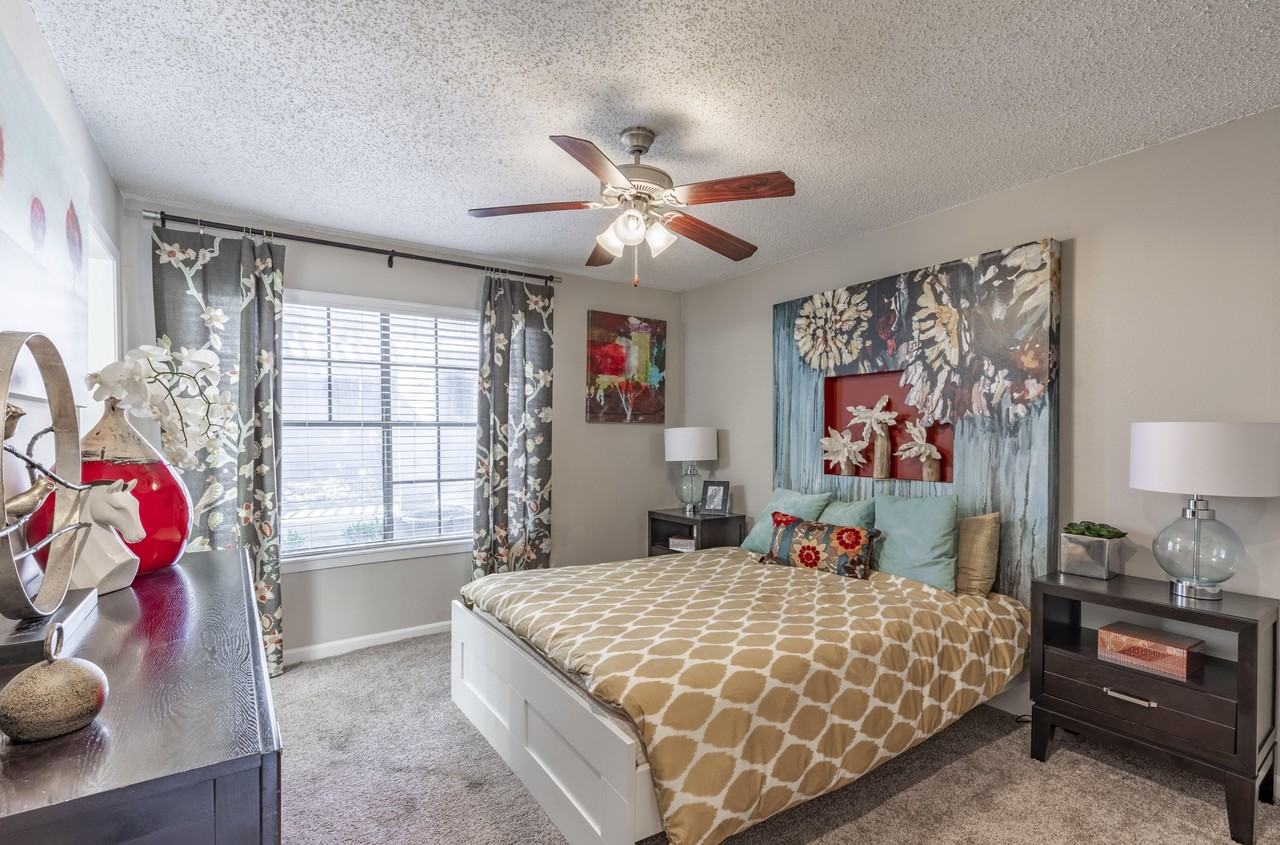 The Grand Apartment Homes - Photo 3 of 15