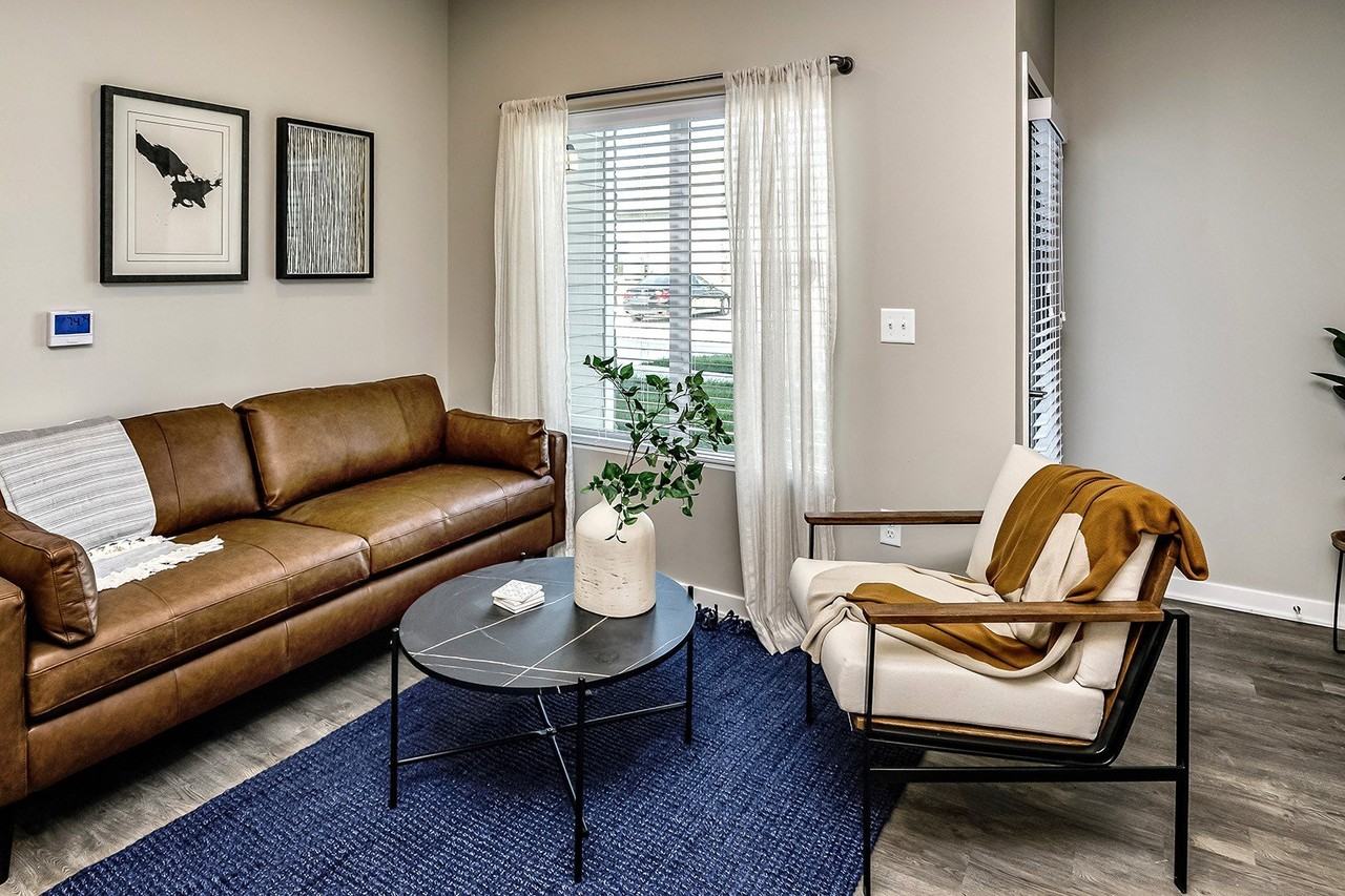 Hanover Flats - Photo 3 of 36