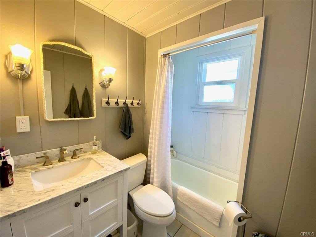 31892 Circle Dr - Photo 2 of 8