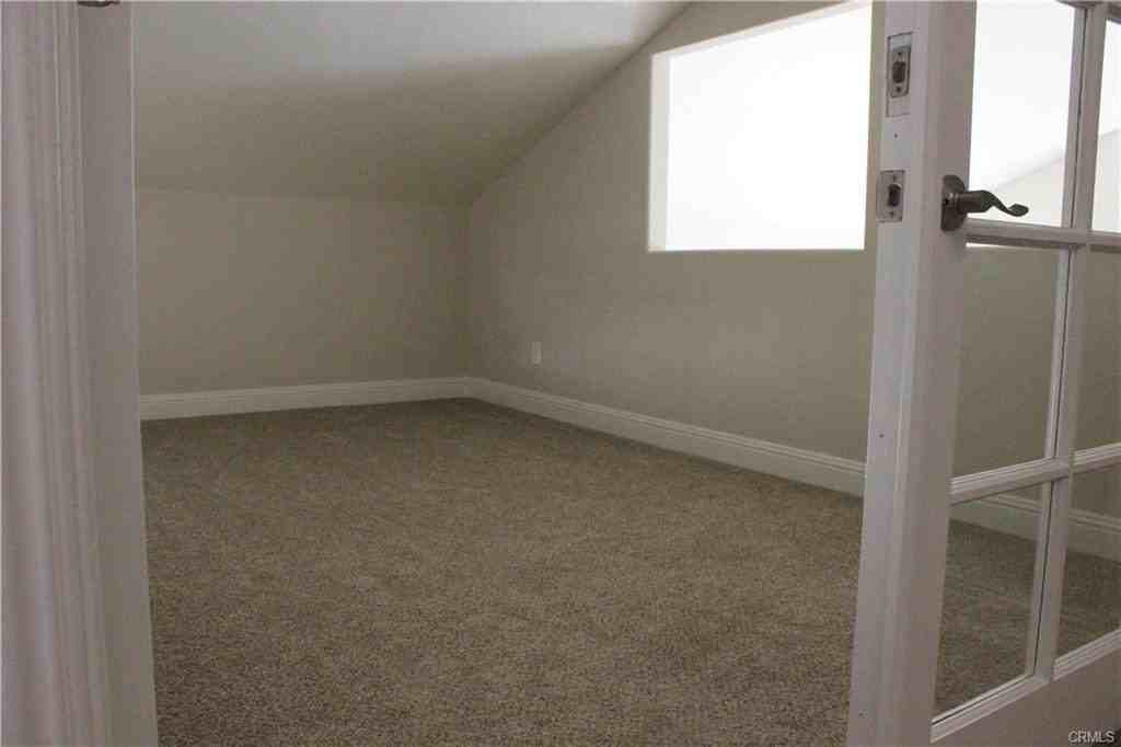 47 Son Bon - Photo 2 of 8