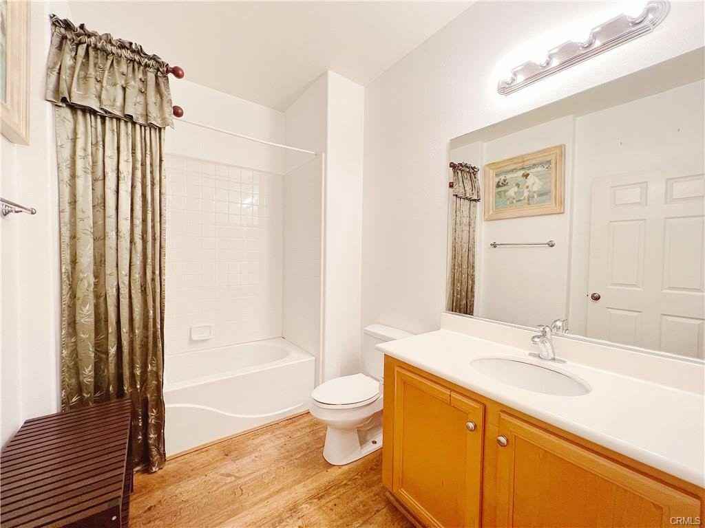 217 Lonetree - Photo 3 of 8