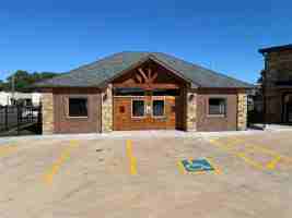 featured image of 7800 Nw 94th St #2