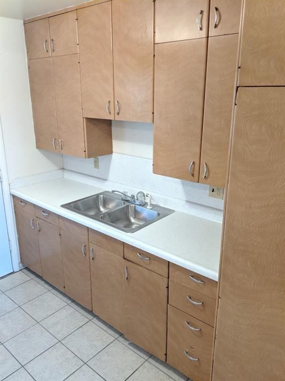 8 N Baumann Ave - Photo 3 of 8