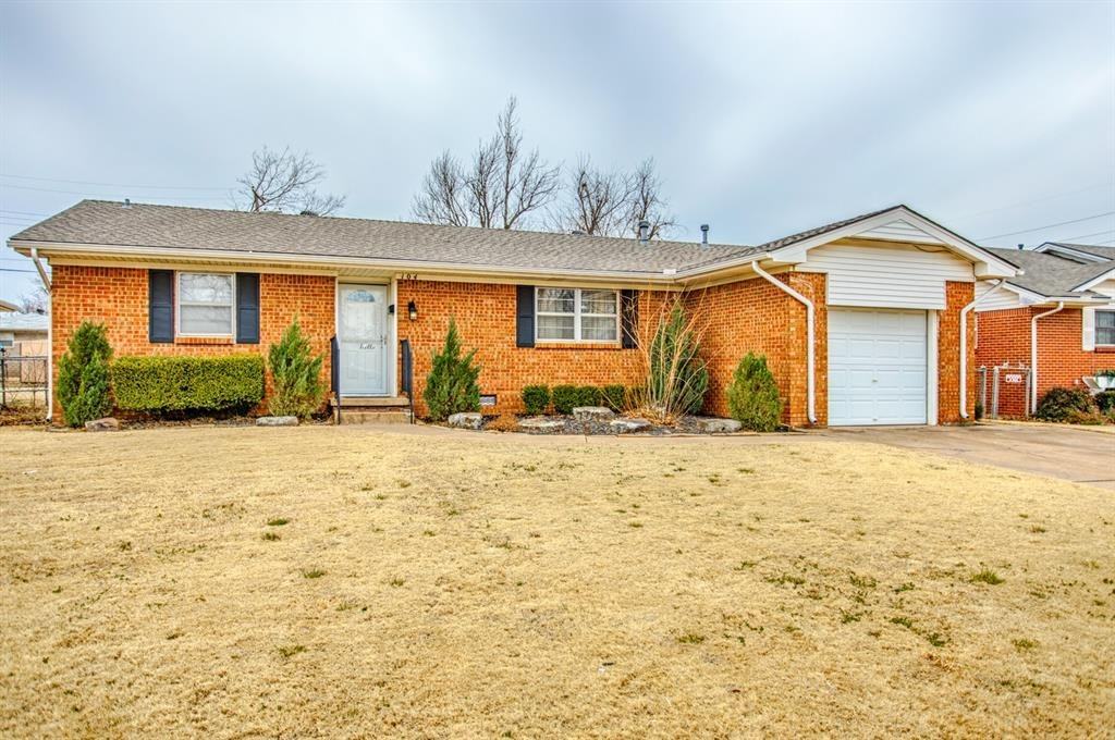 104 Ann Arbor - Photo 2 of 23