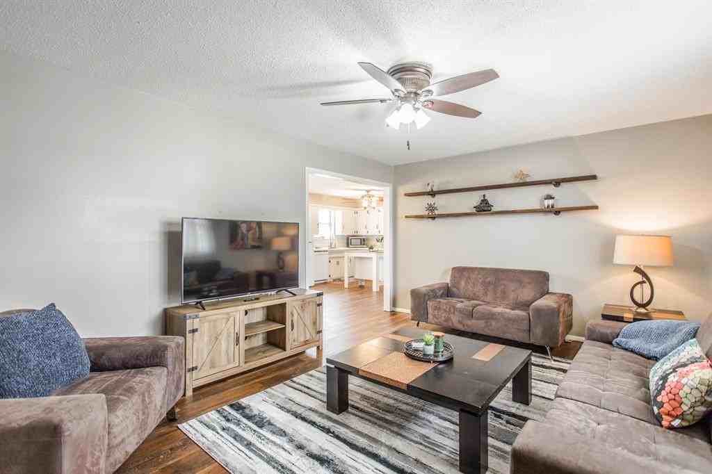 104 Ann Arbor - Photo 5 of 23