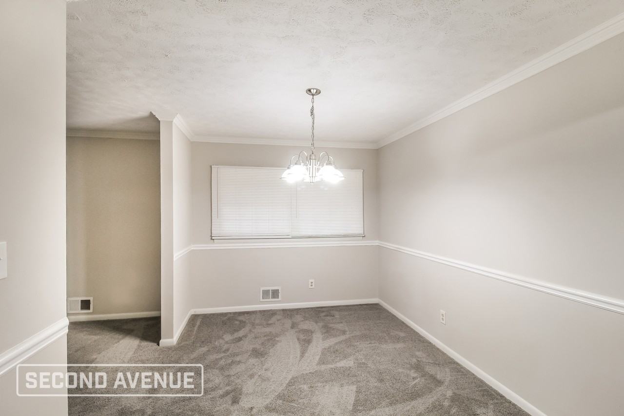 2481 Rockbridge Rd Nw - Photo 7 of 29