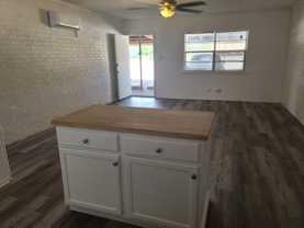 Bangs Apts - Photo 1 of 1