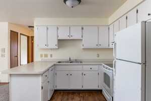 featured image of 2531 2531 - 2557 W. Waukau Ave