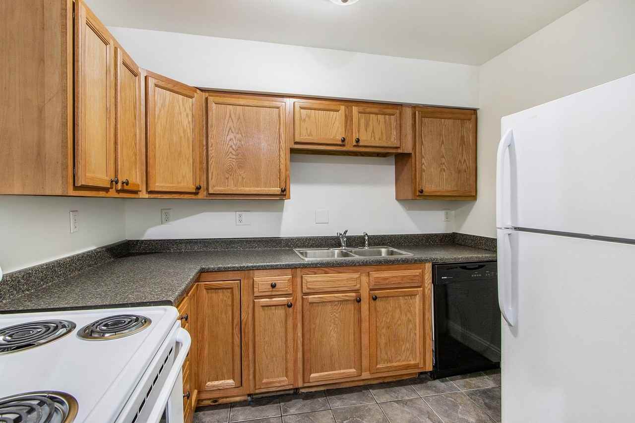 The Willows (Sprague and Michigan LLC) - Photo 2 of 21